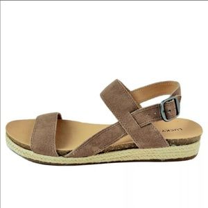 Lucky Brand Gadine Tan Suede Espadrille Sandals Size 9.5 NWOT